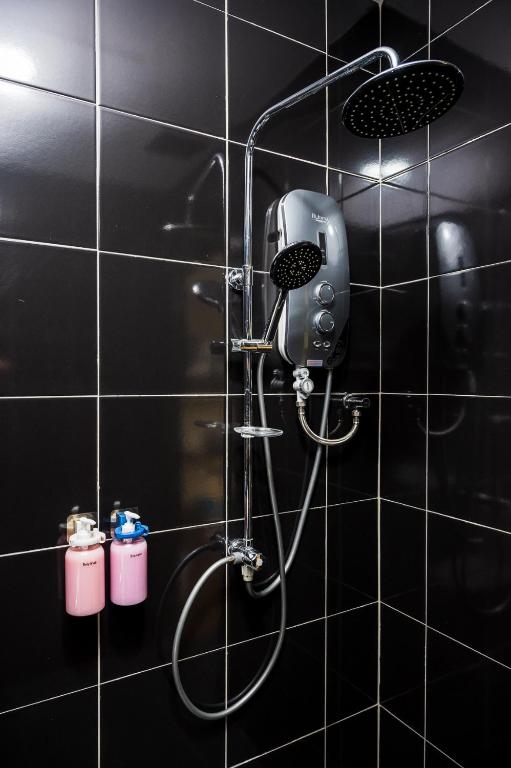 3C Hotel Puchong — Triple Room, no street view, photo 5